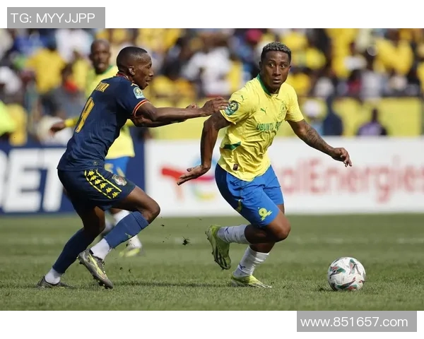 足球右前卫位置的传奇球星们与他们的辉煌成就解析