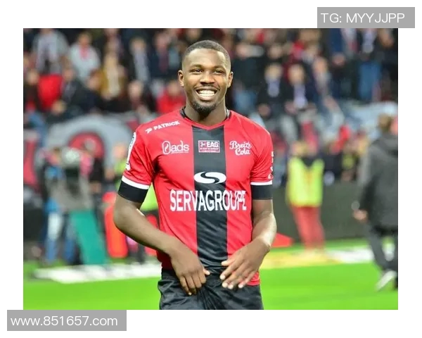 大马足球明星全名汇总及其成就分析与职业生涯回顾