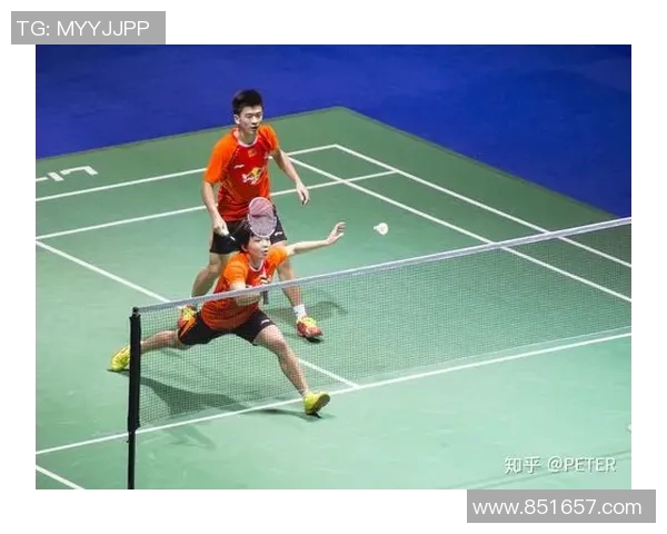 广州羽毛球队与武汉羽毛球队赛后分析力量对比与战术探讨 广州羽毛球队与武汉羽毛球队赛后分析力量对比与战术探讨